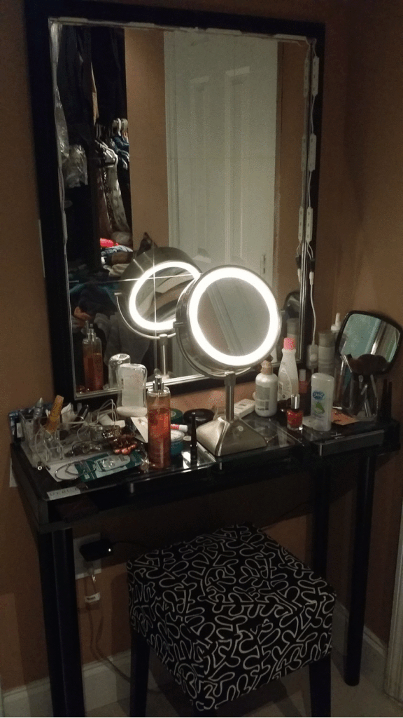 Pro Hollywood Lighted Makeup Vanity LED Mirror KIT, 10 LED Vanity